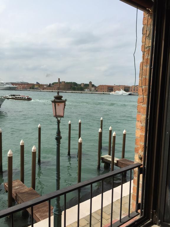 Molino Stucky Flat Lägenhet Venedig Rum bild
